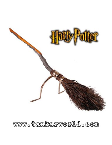 Firebolt 2022 Edition - Escoba de Harry Potter - Réplica Tamaño Real - Escala 1:1 - Saeta de Fuego