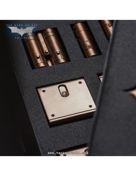 The Dark Knight Estatua tamaño real Batman Ultimate Edition 207 cm