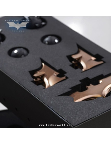 The Dark Knight Estatua tamaño real Batman Ultimate Edition 207 cm