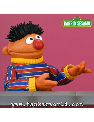 Epi / Ernie Sesame Street Figura Articulada Ultimate NECA 18 cm