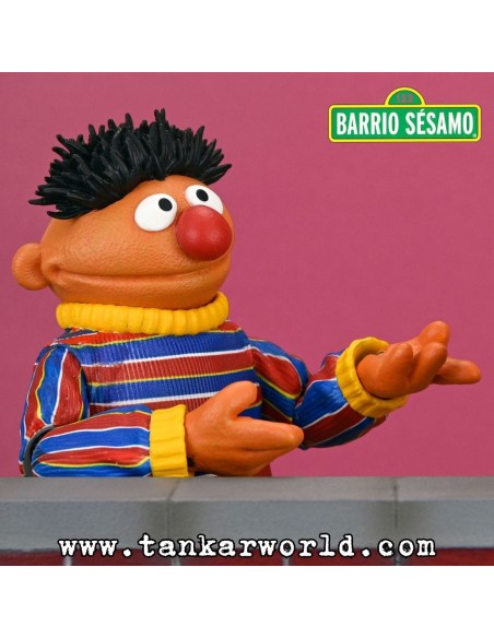 Epi / Ernie Sesame Street Figura Articulada Ultimate NECA 18 cm