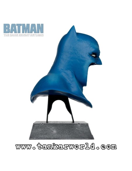 Batman - The Dark Knight Returns - 1986 - DC Direct - Mini Réplica Máscara de Batman Escala 1:3 - 19 cm